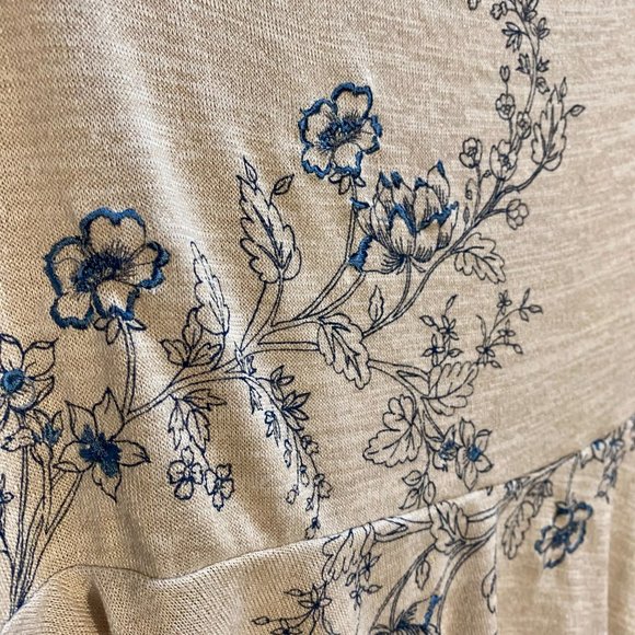 LC Lauren Conrad Embroidered Floral Peplum Top - Picture 3 of 4